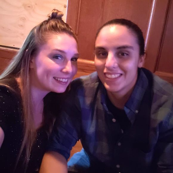 Meet your Posher, Breezy - Picture 1 of 1